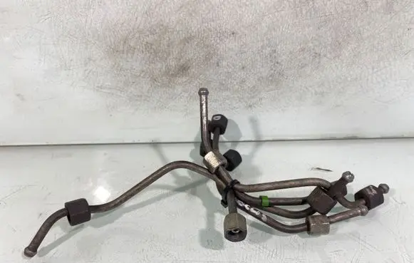 Ford Focus Fuel injector supply line/pipe 