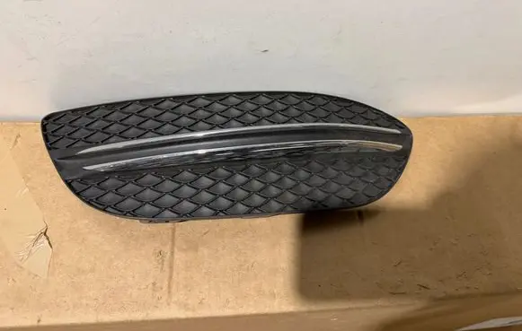 Mercedes-Benz C W205 Front grill A2058851123