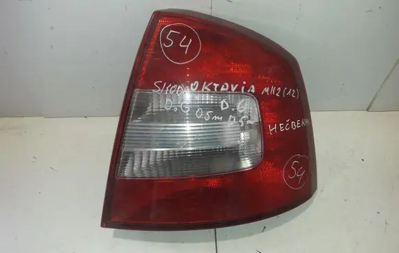 Rear/tail lights