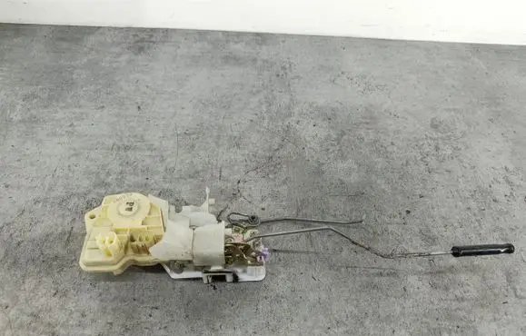 Honda Jazz Front door lock