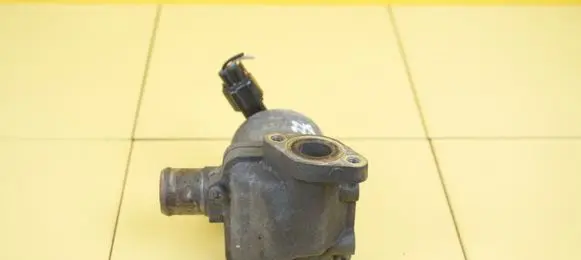 Subaru Forester SG EGR thermostat 1013923180 EJ255