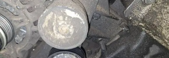 Alfa Romeo Mito Generator/alternator belt tensioner