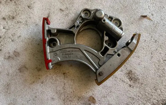 Audi Q5 SQ5 Timing belt tensioner 06E109218 06E109218A