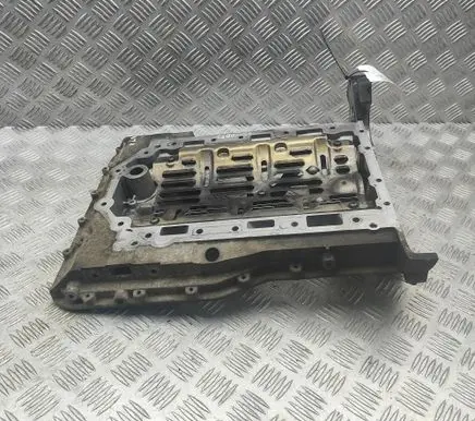 Jaguar XJ X350 Oil breather separator 4R8Q6U004EB
