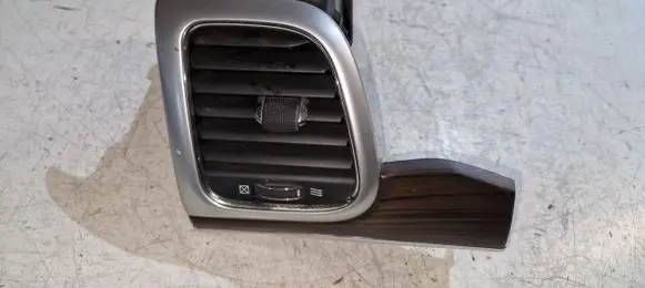 Jeep Grand Cherokee Dashboard side air vent grill/cover trim VP00007406