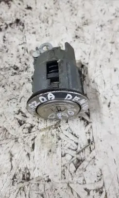 Mazda Demio Tailgate exterior lock 