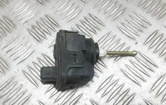 Audi A6 S6 C4 4A Headlight level adjustment motor 4A0941295