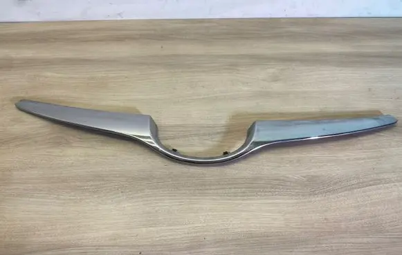 Hyundai i40 Front bumper upper radiator grill 863533z000