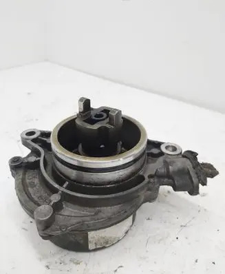 BMW X5 E70 Vacuum pump