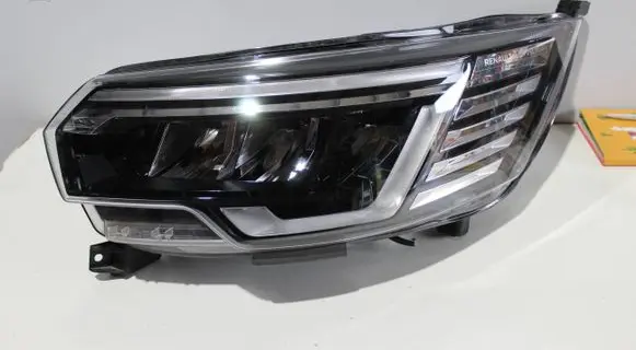Renault Trafic III (X82) Headlight/headlamp 260601790R