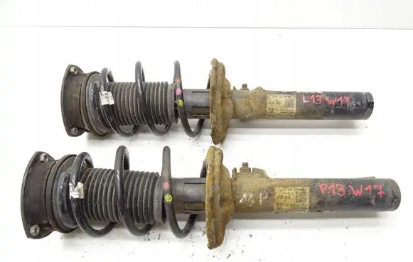 Volkswagen PASSAT B8 Front shock absorber/damper 3Q0413031BN
