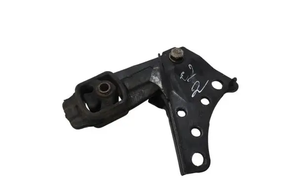 Citroen C2 Engine mount bracket