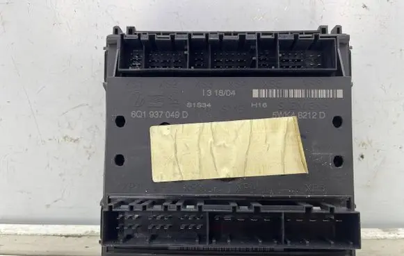 Seat Cordoba (6L) Central body control module 6q0937049d