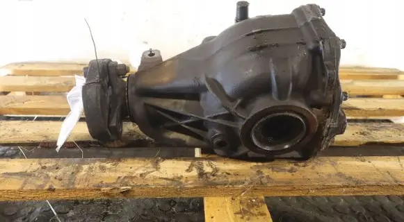 Mercedes-Benz CLK A209 C209 Rear differential A2039510205