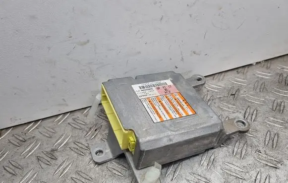 Subaru Impreza III Airbag control unit/module 98221FG070 1503001460