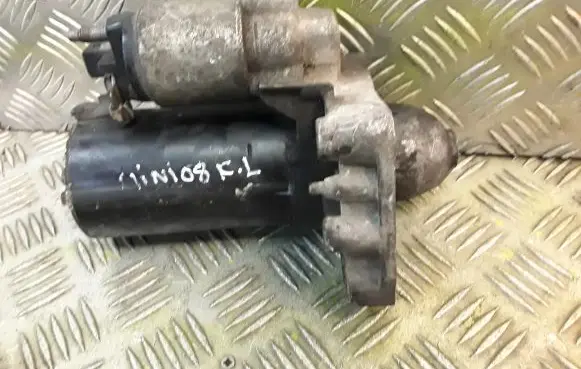 Mini One - Cooper Coupe R56 Starter motor 7589354