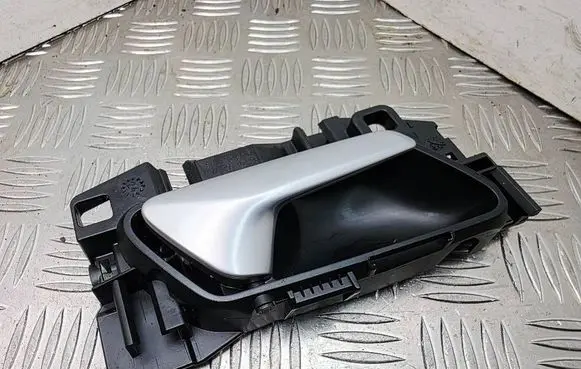 Opel Mokka B Front door interior handle 98201552VV