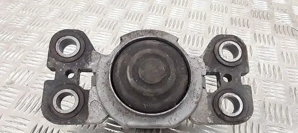 Volvo XC60 Engine mount bracket 8g9n7m121ba00