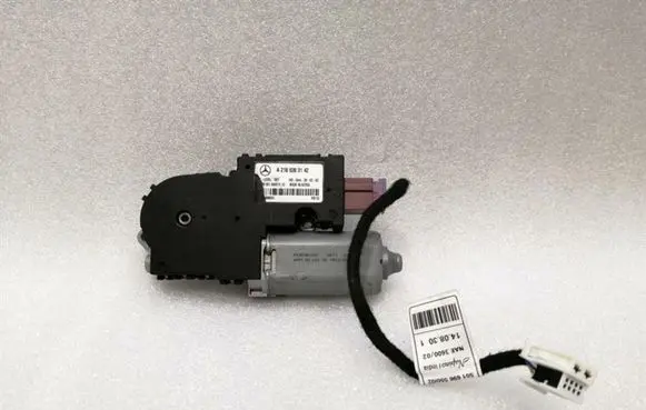 Mercedes-Benz CLS C218 AMG Sunroof motor/actuator A2188200142