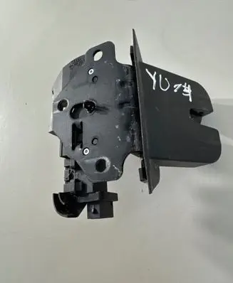 Audi Q7 4L Tailgate/trunk/boot lock/catch/latch 8P4827505C