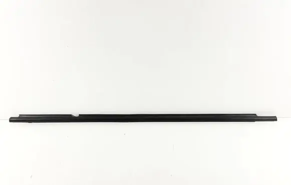 Toyota Corolla E120 E130 Rubber seal rear door window/glass