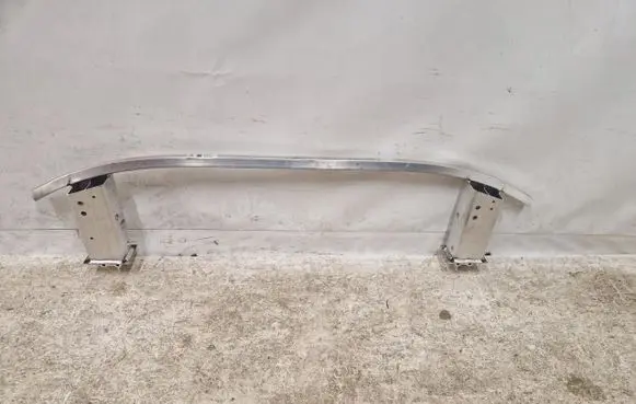 Volvo V60 Front bumper support beam 