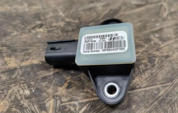KIA Optima Airbag deployment crash/impact sensor 959201M200
