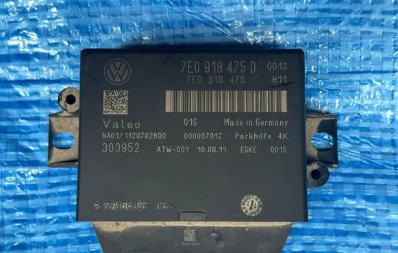 Volkswagen Transporter - Caravelle T5 Parking PDC control unit/module 7E0919475D 303952