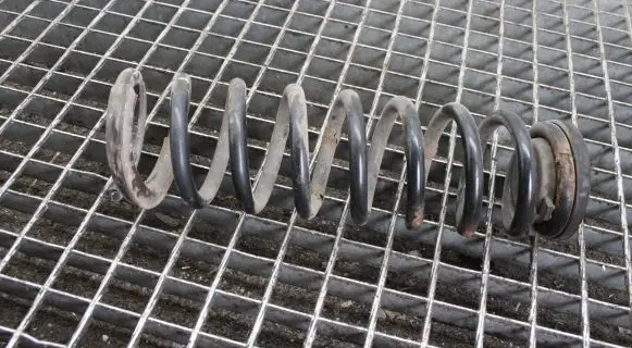 Hyundai i40 Rear coil spring
