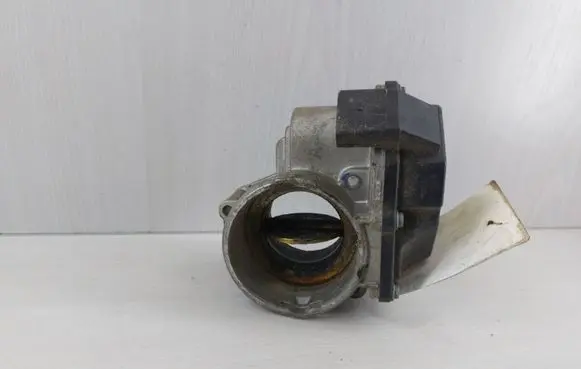 Volkswagen Touran I Throttle valve 03G128063A
