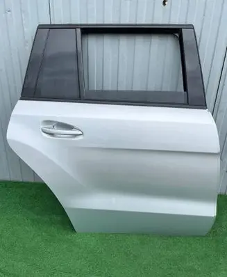 Mercedes-Benz GLS X166 Rear door