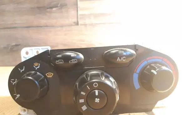 Hyundai Santa Fe Climate control unit YLSA2 0000139