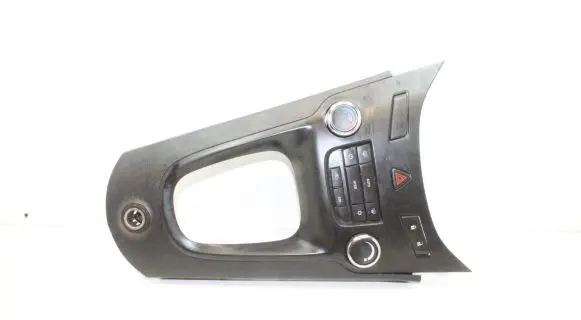Chevrolet Orlando Gear shifter surround trim plastic 96897085
