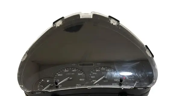Peugeot Partner Speedometer (instrument cluster) 9659364180 000708612 DE2VV7C5