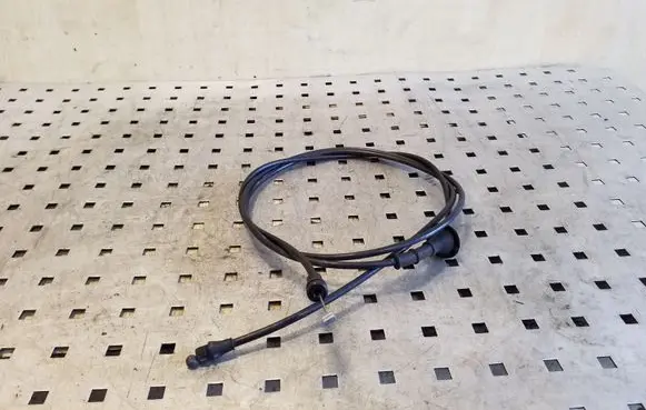 Engine bonnet/hood lock release cable