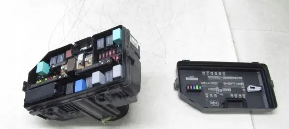 Honda CR-V Fuse box set