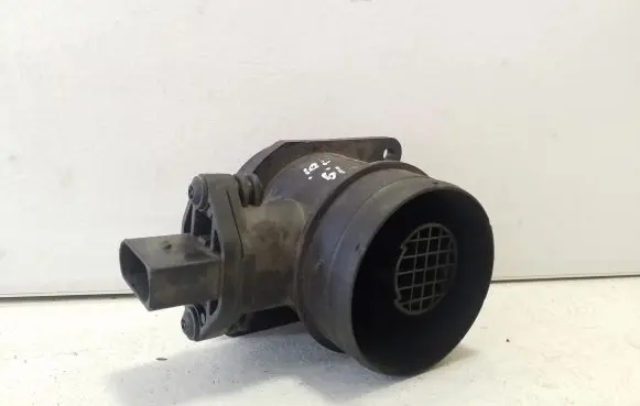 Volkswagen PASSAT B6 Mass air flow meter 0281002531