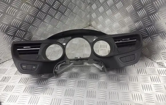 Citroen C5 Steering wheel column trim 9682386677