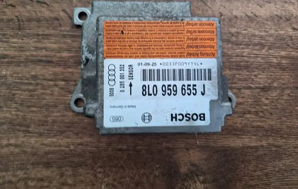 Audi A3 S3 8L Airbag control unit/module 8L0959655J