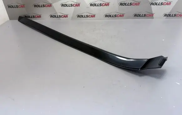 Mercedes-Benz E C207 W207 Windshield trim A2076901462 482862