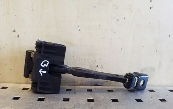 BMW 5 GT F07 Rear door check strap stopper 7197874