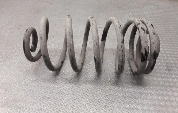 Opel Astra J Rear coil spring