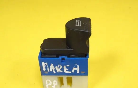 Fiat Marea Electric window control switch A223