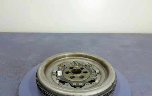 Volkswagen Tiguan Clutch set kit 04E105266E