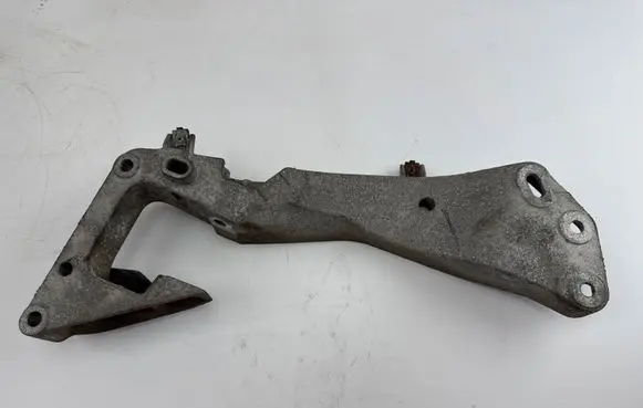 BMW 3 F30 F35 F31 Gearbox mounting bracket 6769281