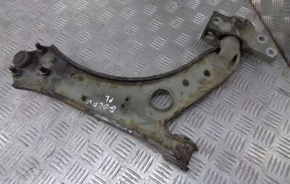Volkswagen Golf V Front control arm