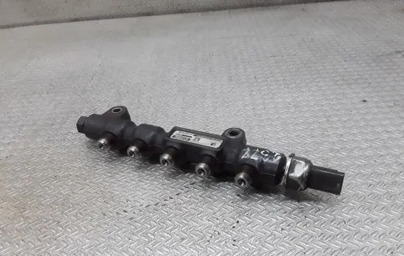 Mazda 3 I Fuel main line pipe 9654592680