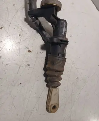 Audi A4 S4 B8 8K Clutch master cylinder 8E2721401