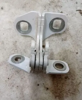 Chevrolet Volt II Front door hinges set 