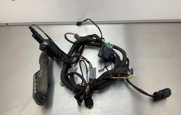 BMW 7 E38 Rear door wiring loom 8380462 E6221K